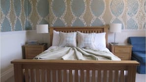Individually decorated, iron/ironing board, free WiFi