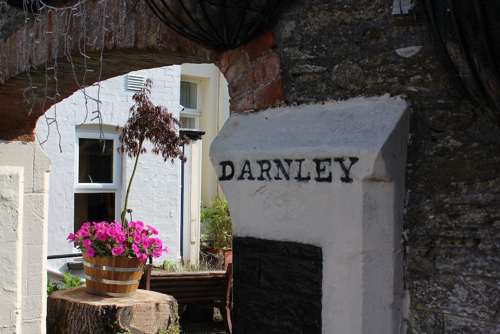 The Darnley Hotel