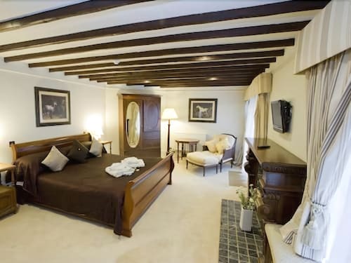 High Corner Inn in Ringwood, United Kingdom