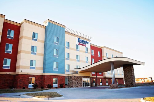 Great Place to stay Fairfield Inn & Suites Des Moines Urbandale near Urbandale 