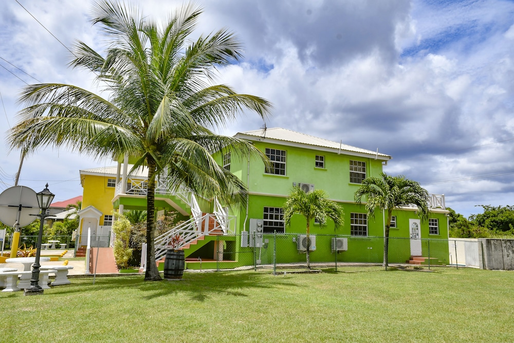 Best E Villas Prospect Deals & Reviews (Prospect, BRB) Wotif