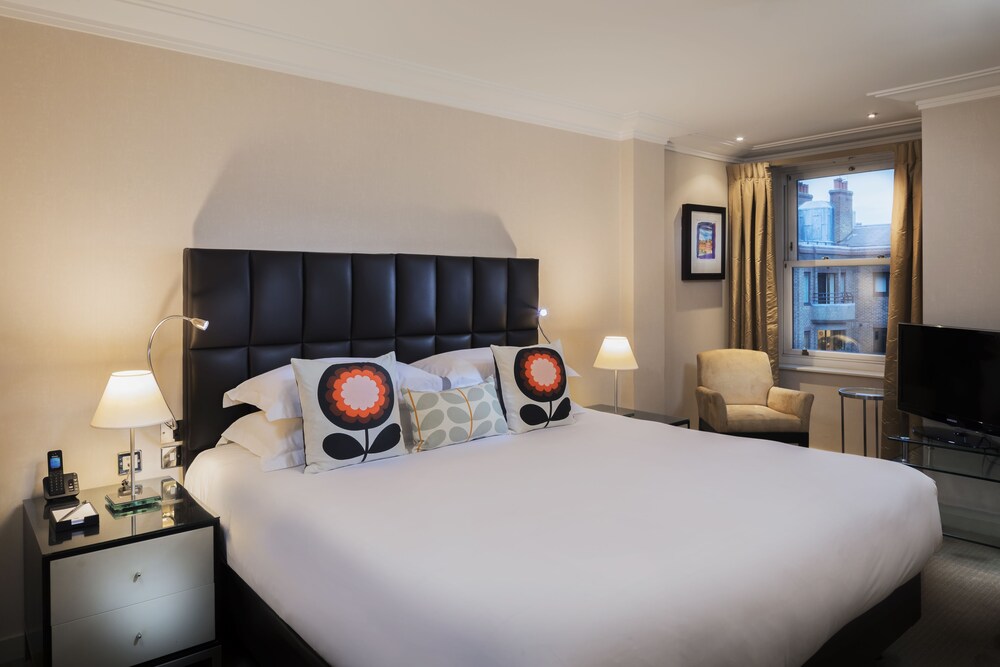 Cheval Phoenix House London 2019 Hotel Prices Expedia Co Uk Hotel Front Featured Image