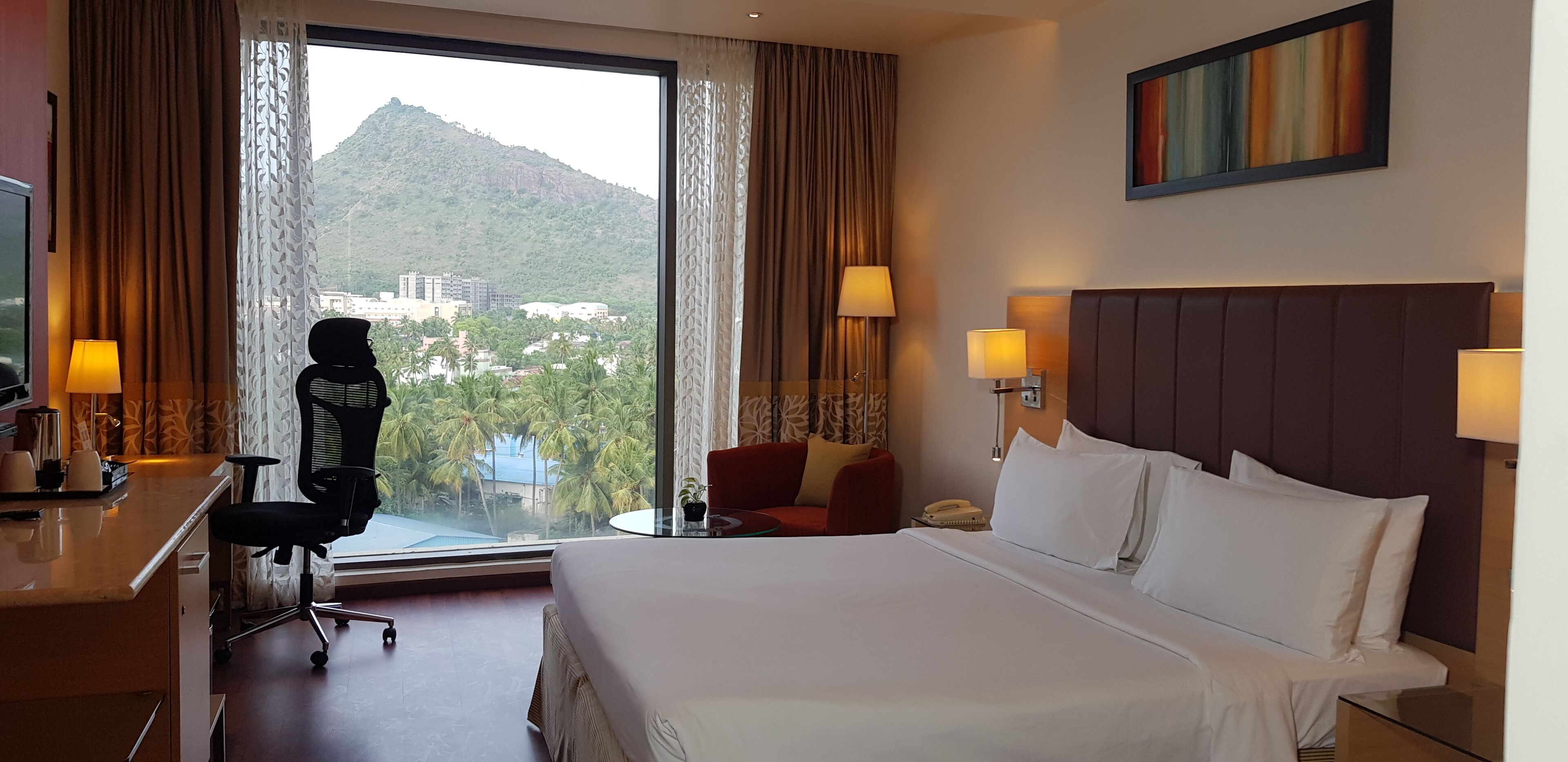 ラディソン セーラム 口コミ 部屋写真 料金 お得情報 エクスペディア