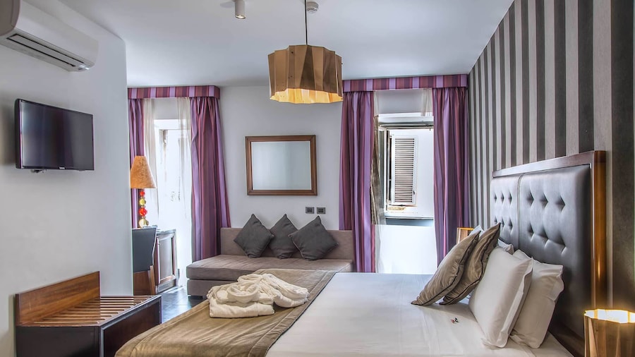 Hotel Navona Colors