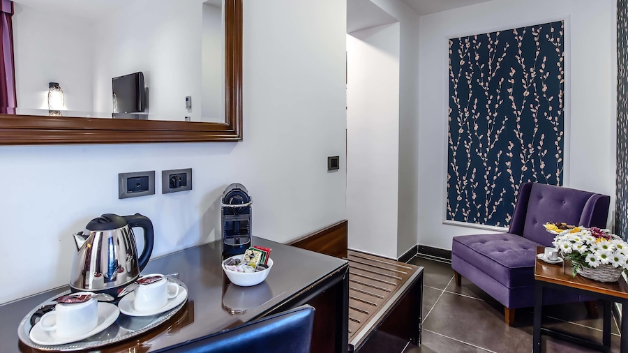 Hotel Navona Colors