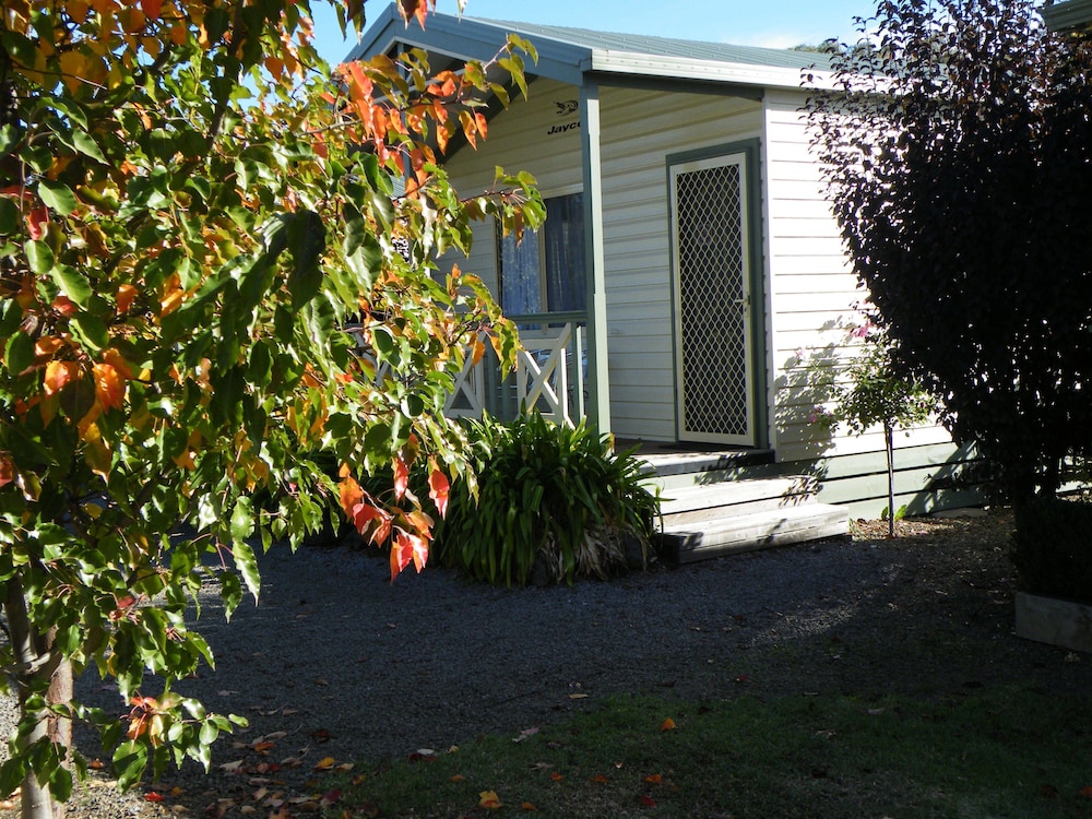 Lake Hamilton Motor Village & Caravan Park