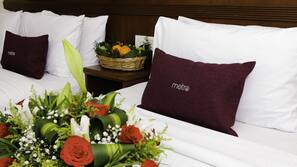 In-room safe, laptop workspace, blackout curtains, iron/ironing board
