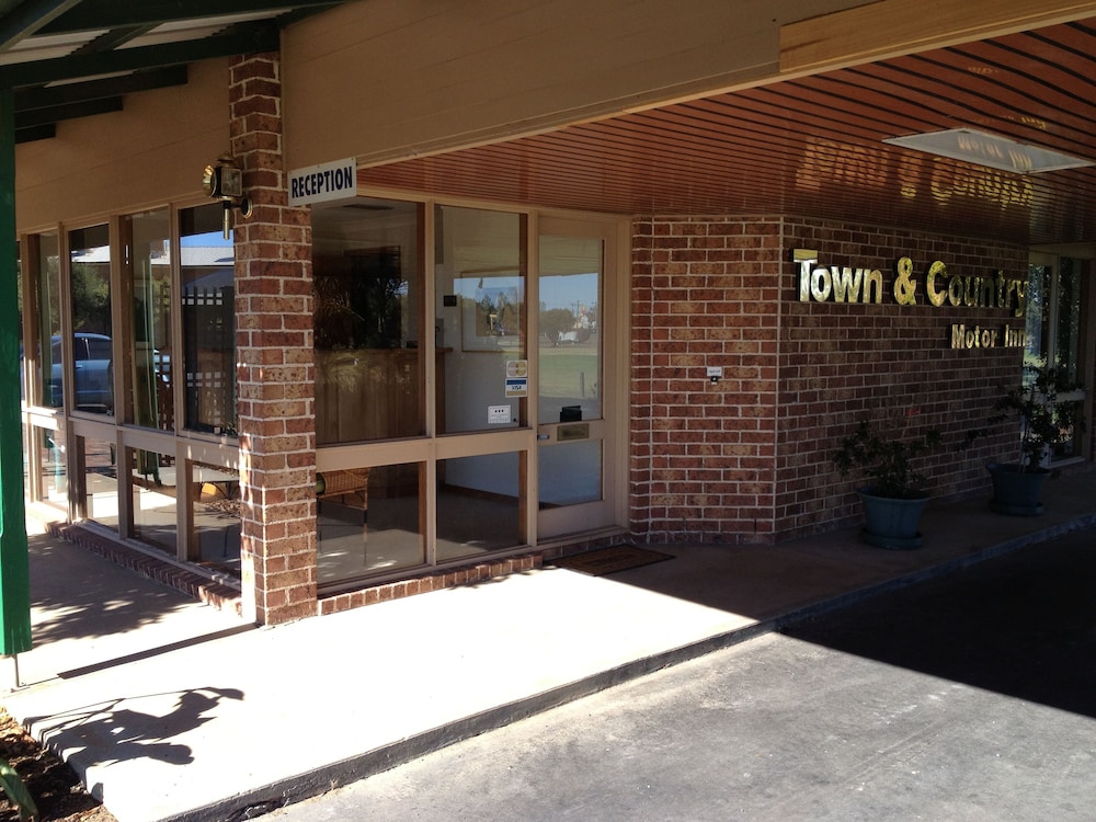 Town & Country Motor Inn Forbes Deals & Reviews (Forbes, AUS) Wotif