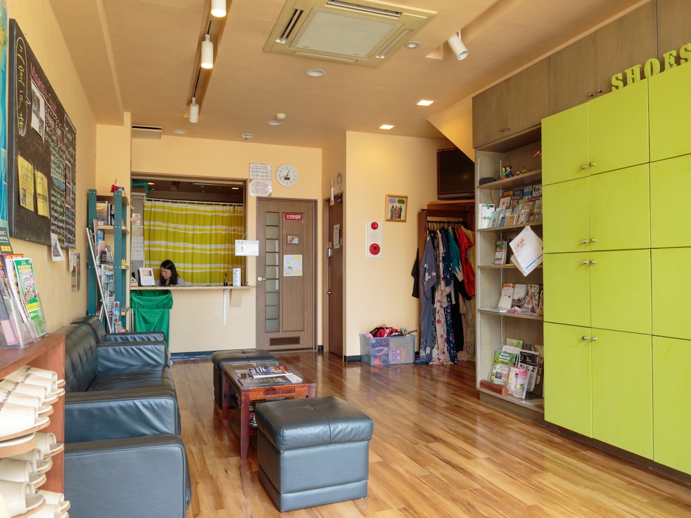 J Hoppers Kyoto Guesthouse In Kyoto Japan Expedia - 