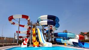 Toboggan aquatique