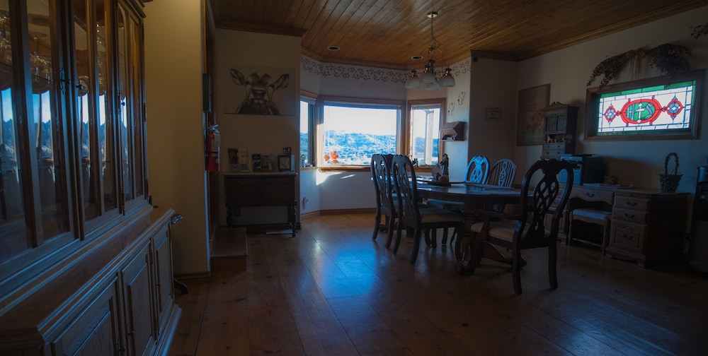 Dining room, Tucker Peak Lodge