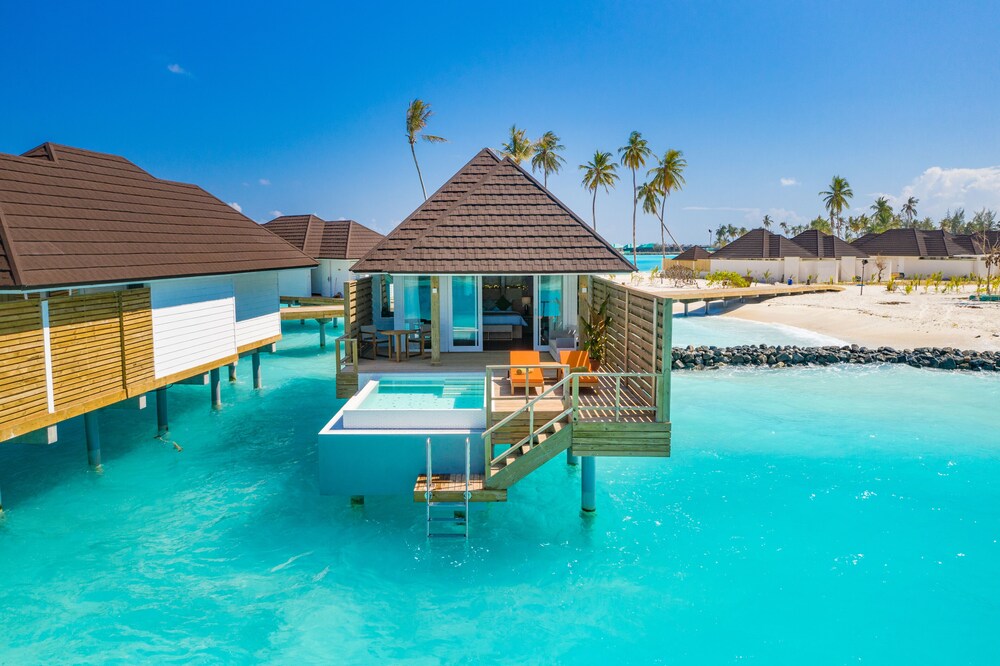 4 Star Hotels