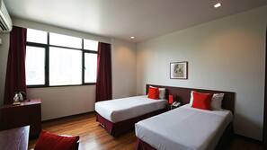 In-room safe, desk, blackout curtains, free WiFi