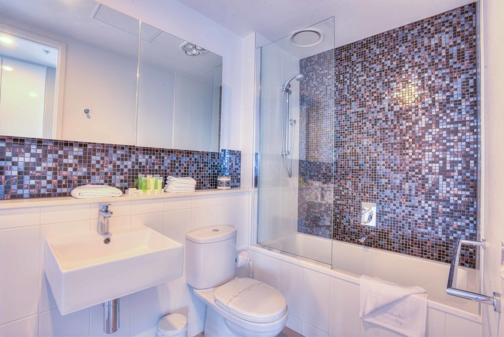 ALT Tower Serviced Apartments