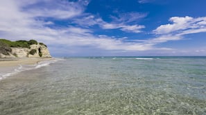 Spiaggia privata nelle vicinanze, lettini da mare, ombrelloni