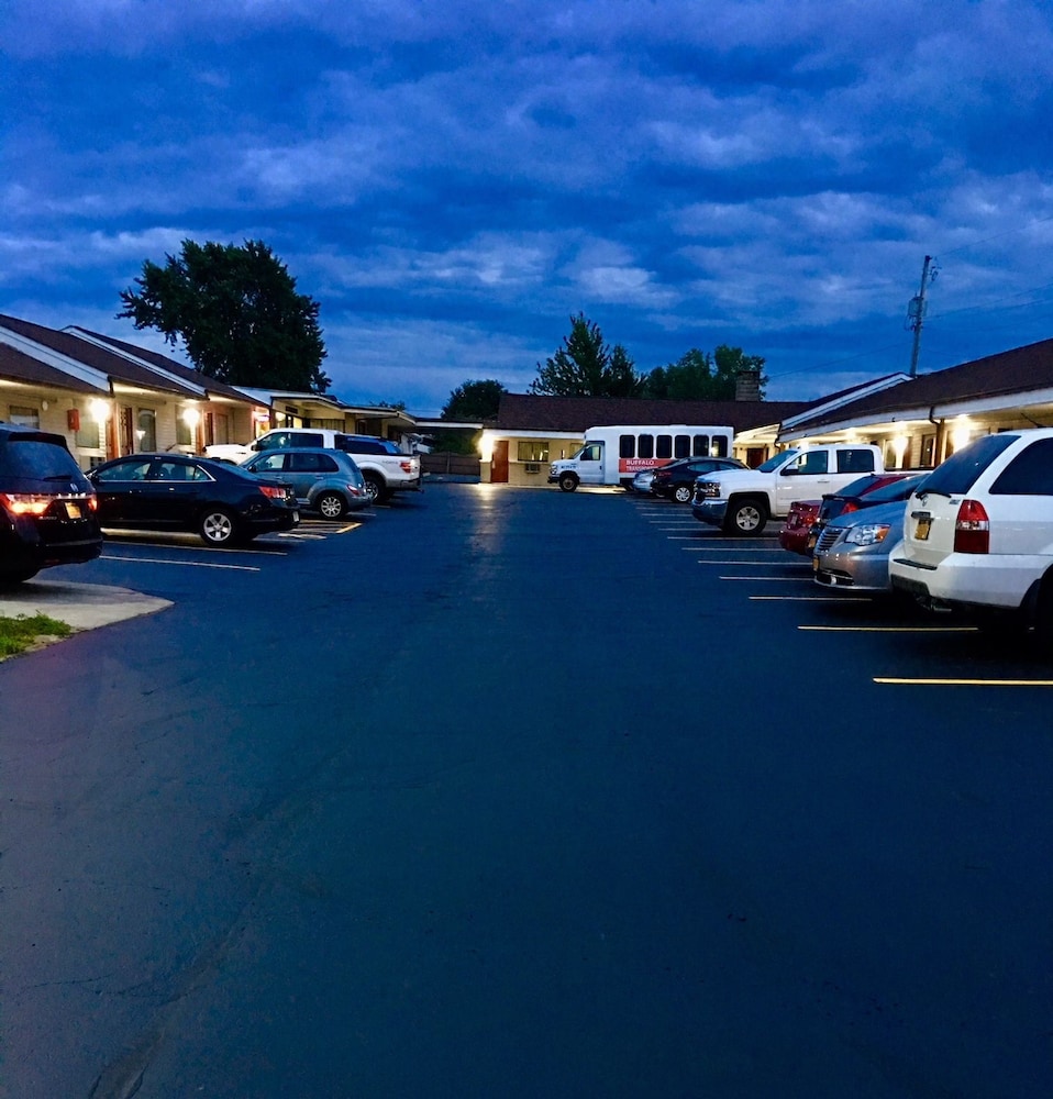 Budget Inn Buffalo Airport in Buffalo, United States