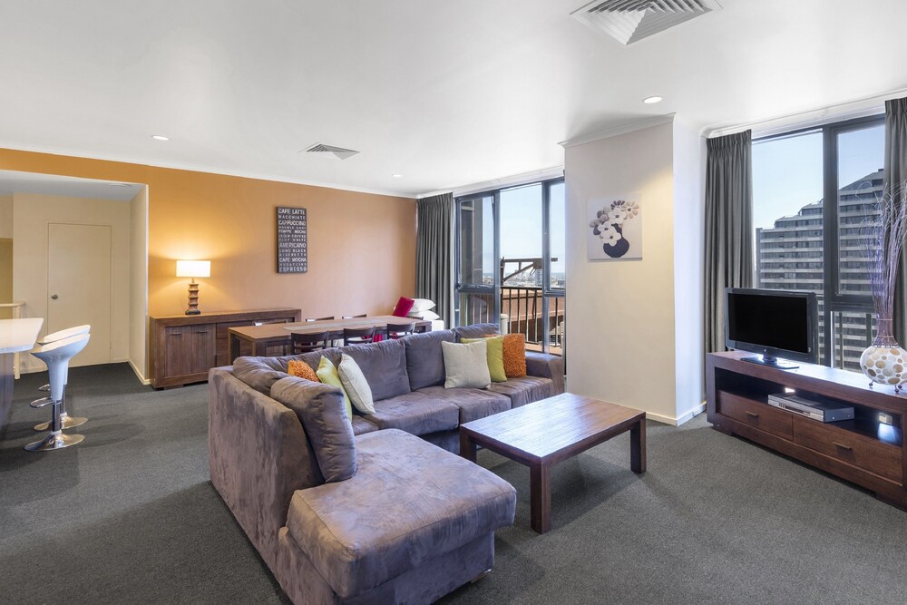 Riverside Apartments Melbourne