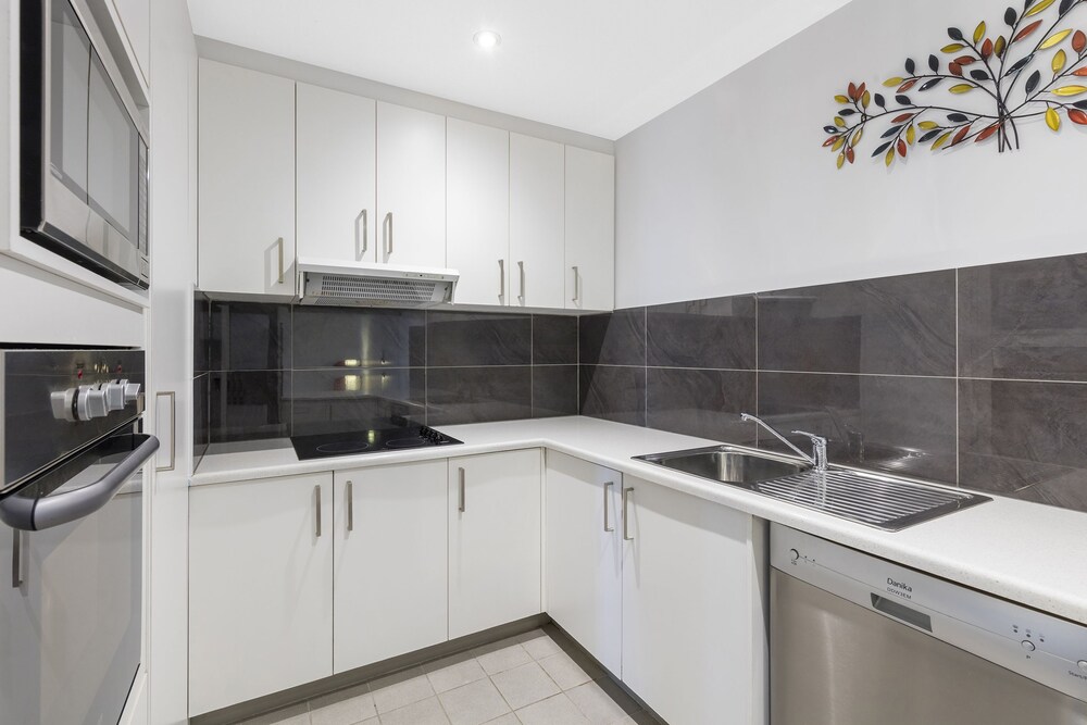 Riverside Apartments Melbourne