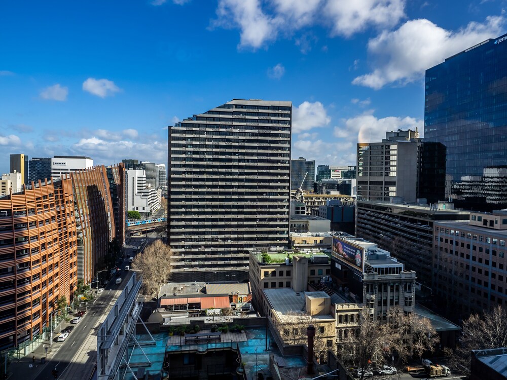 Riverside Apartments Melbourne
