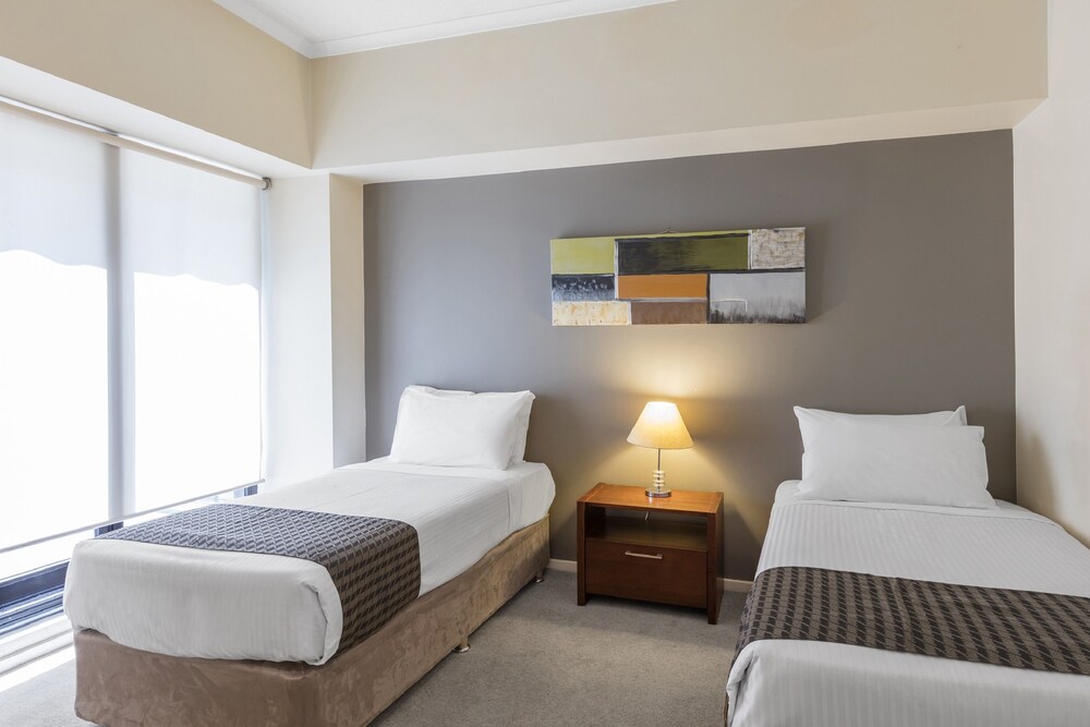 Riverside Apartments Melbourne