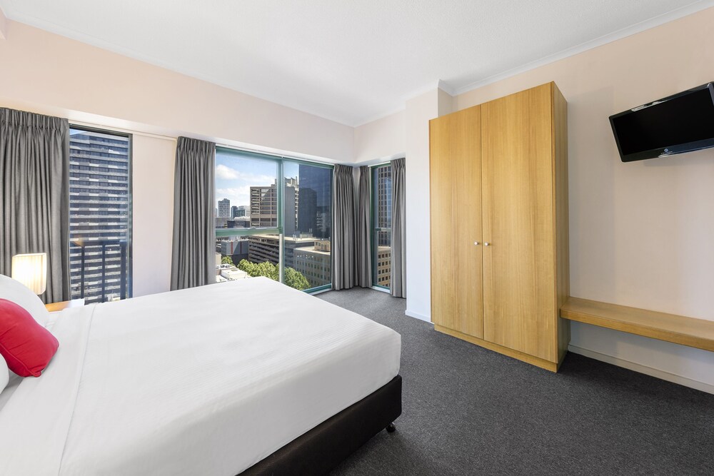 Riverside Apartments Melbourne