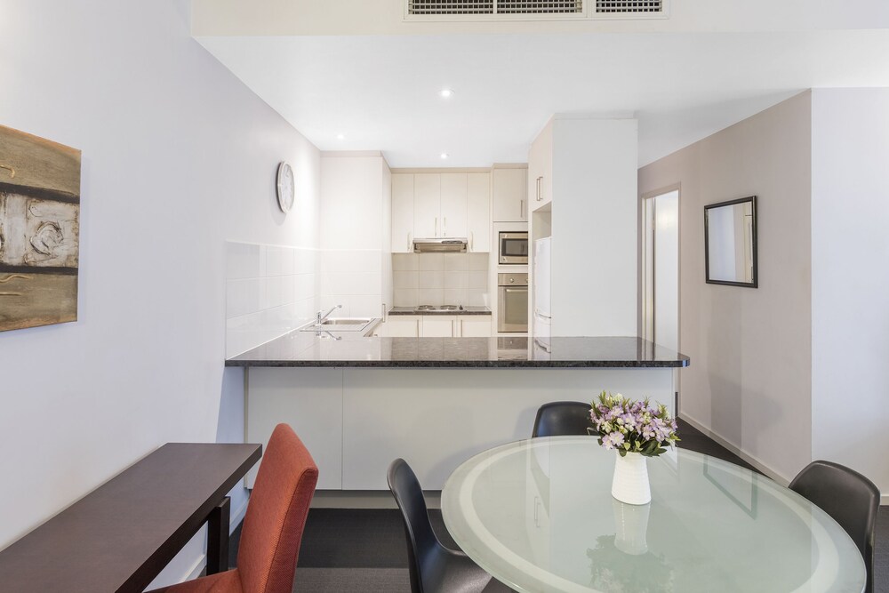 Riverside Apartments Melbourne