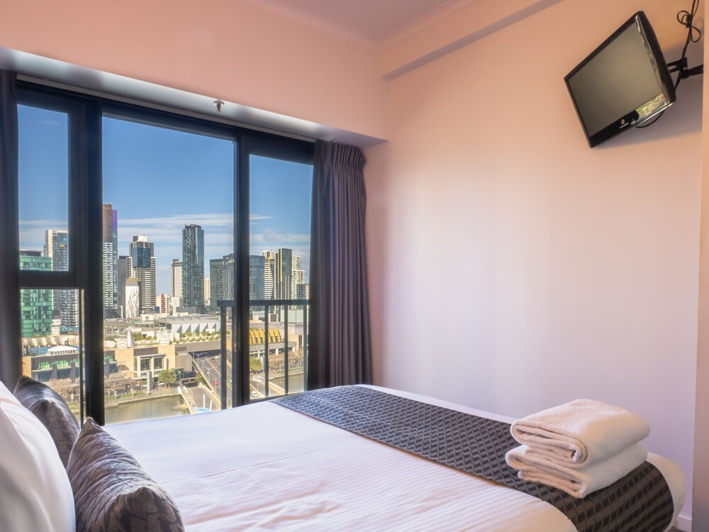 Riverside Apartments Melbourne