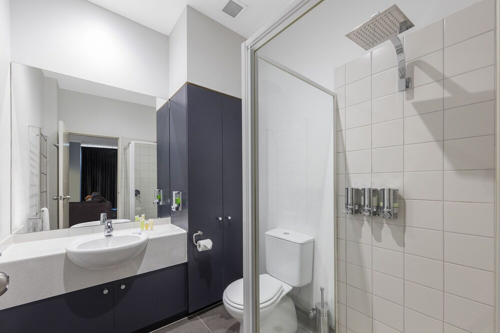 Riverside Apartments Melbourne