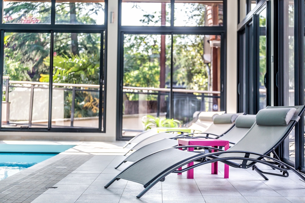 Indoor pool, Résid' Spa - Loire & Sèvre