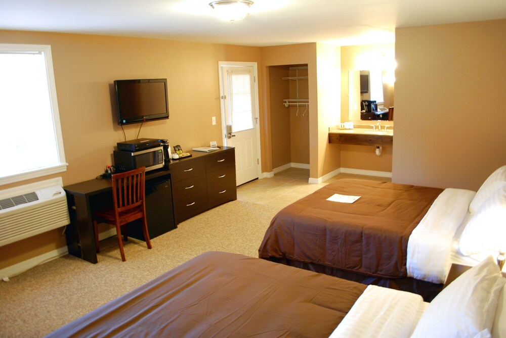 Abbot Trailside Lodging in Abbot Best Rates & Deals on Orbitz