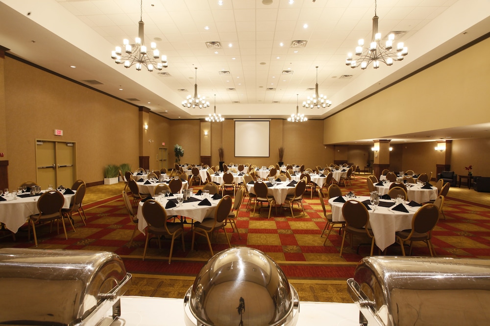 Pomeroy Hotel and Conference Centre Fort St. John in Fort St. John