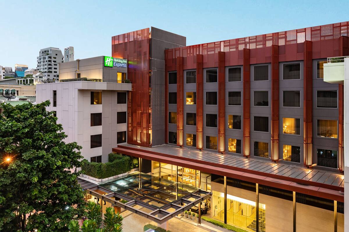 Holiday Inn Express Bangkok Sathorn In Bangkok Expedia