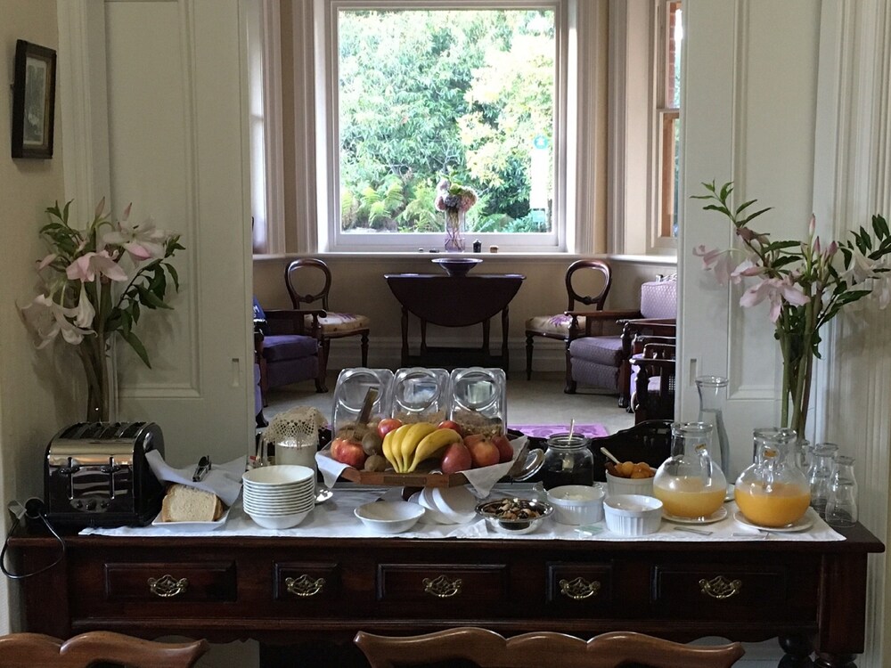 Penghana Bed & Breakfast Deals & Reviews (Queenstown, AUS) Wotif