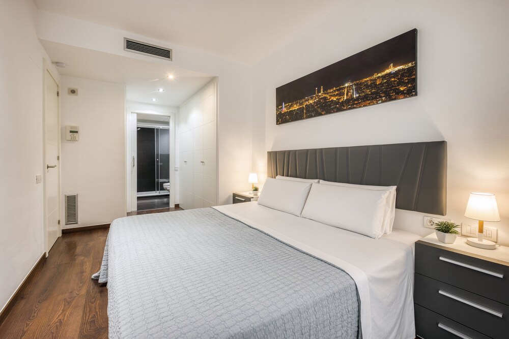 Bas Apartments Gracia In Barcelona Hotel Rates Reviews - 