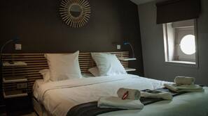Coffre-forts dans les chambres, bureau, Wi-Fi gratuit, draps fournis