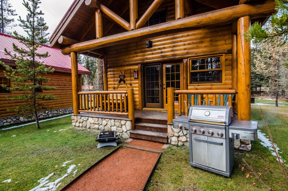 Baker Creek Mountain Resort 2019 Pictures, Reviews, Prices & Deals