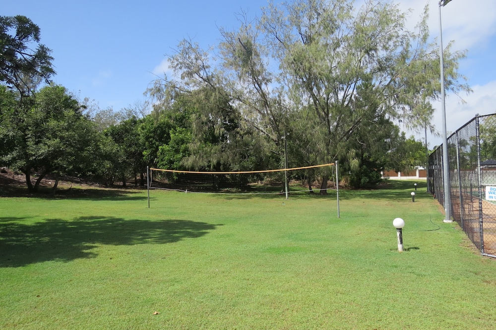 The Shores Holiday Apartments