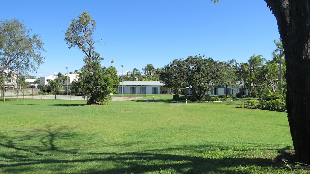 The Shores Holiday Apartments