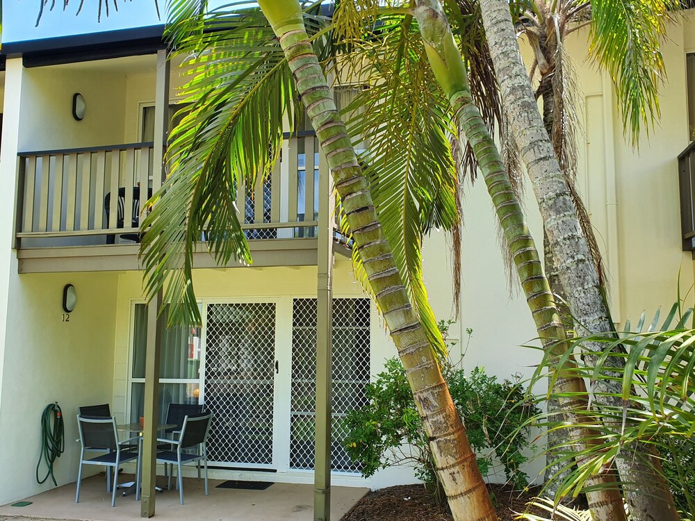 The Shores Holiday Apartments