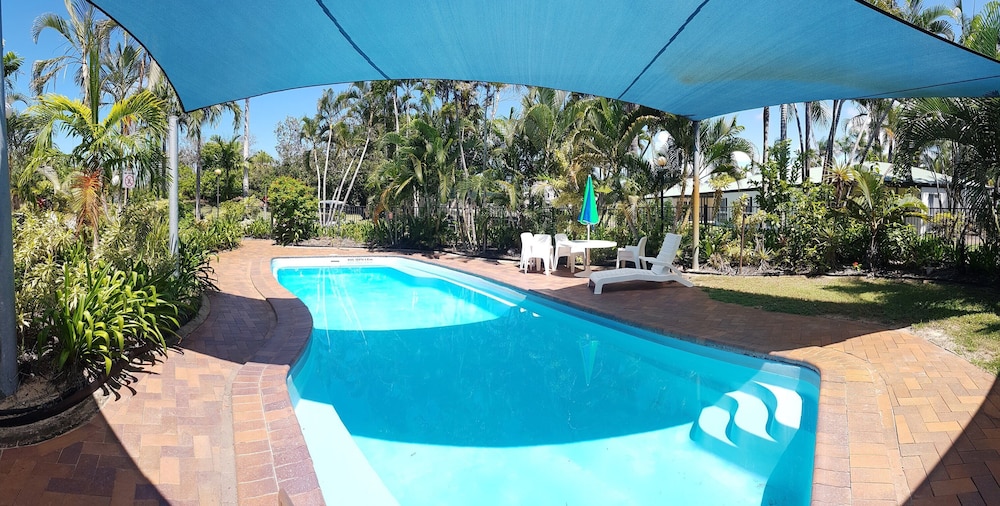 The Shores Holiday Apartments