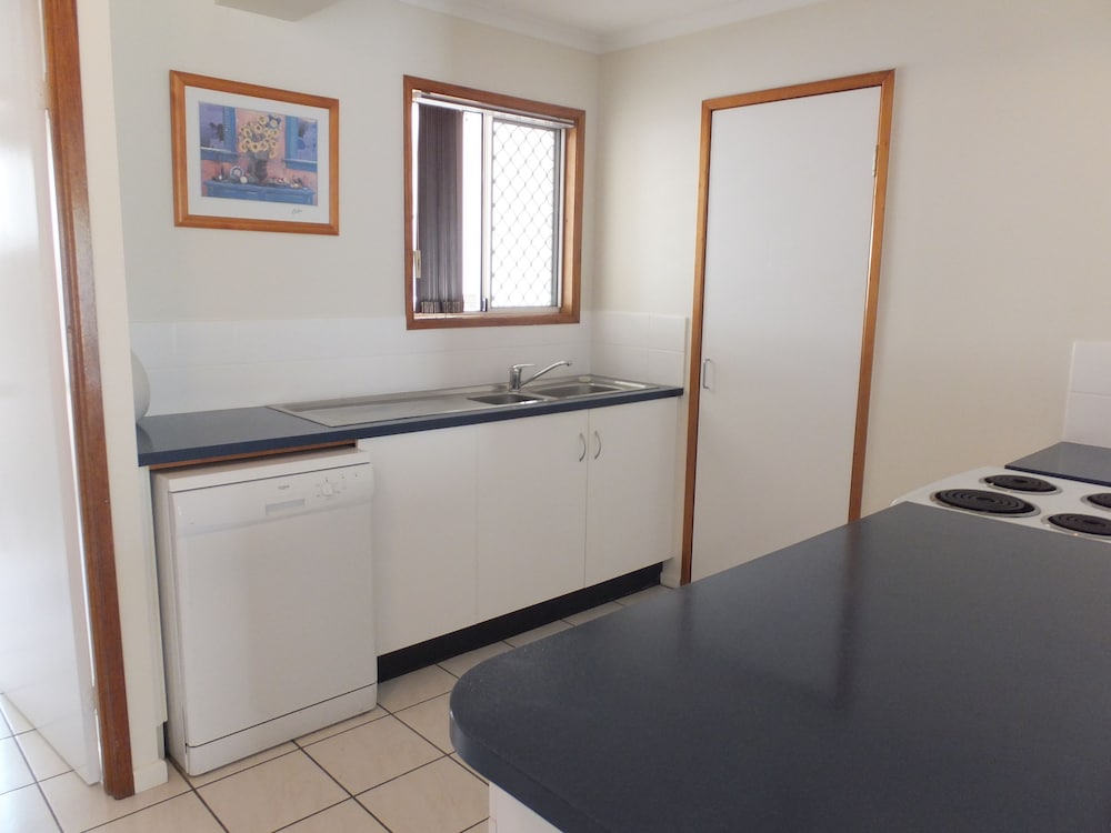 The Shores Holiday Apartments