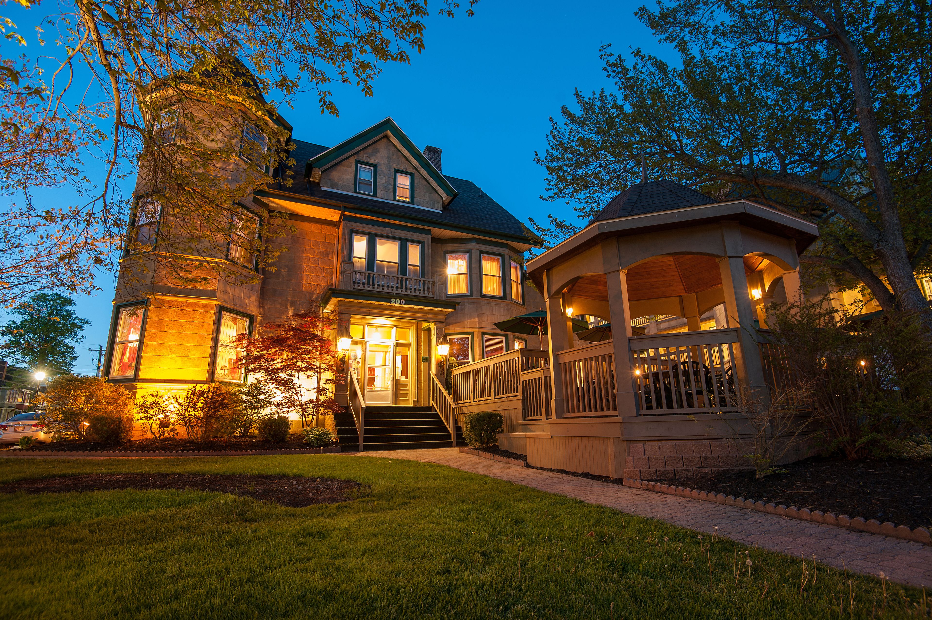 Dundee Arms Inn in Charlottetown, Canada