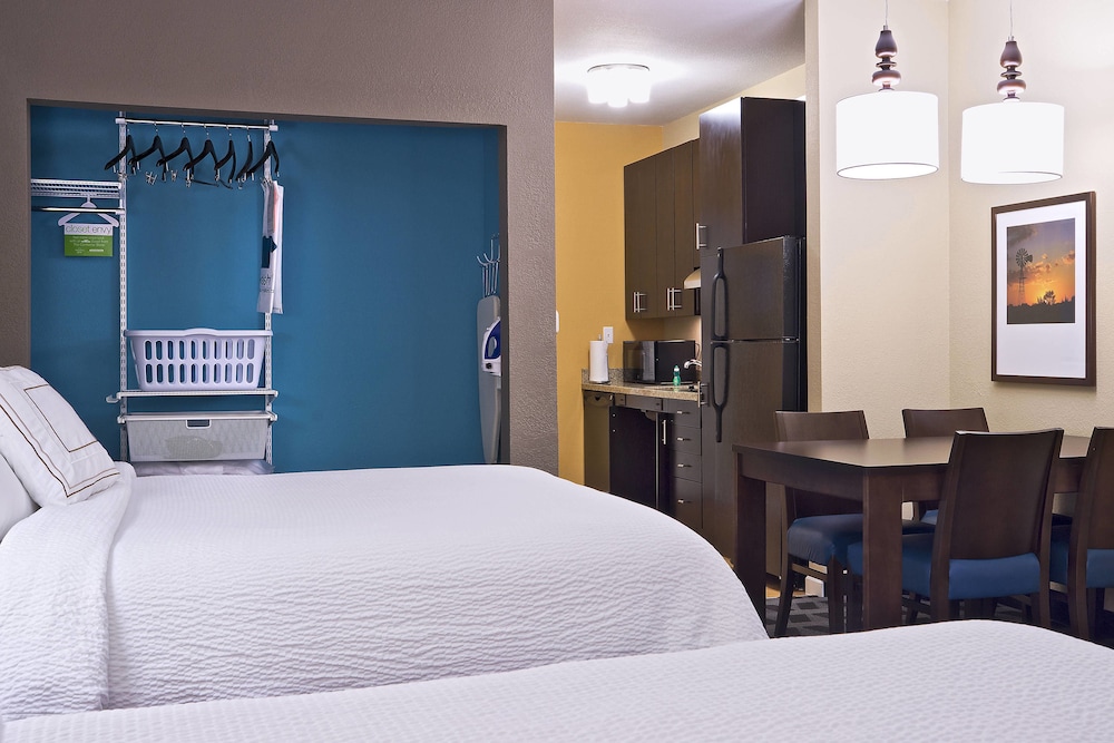 TownePlace Suites by Marriott Dodge City