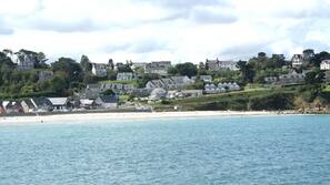 Plage à proximité, sable blanc