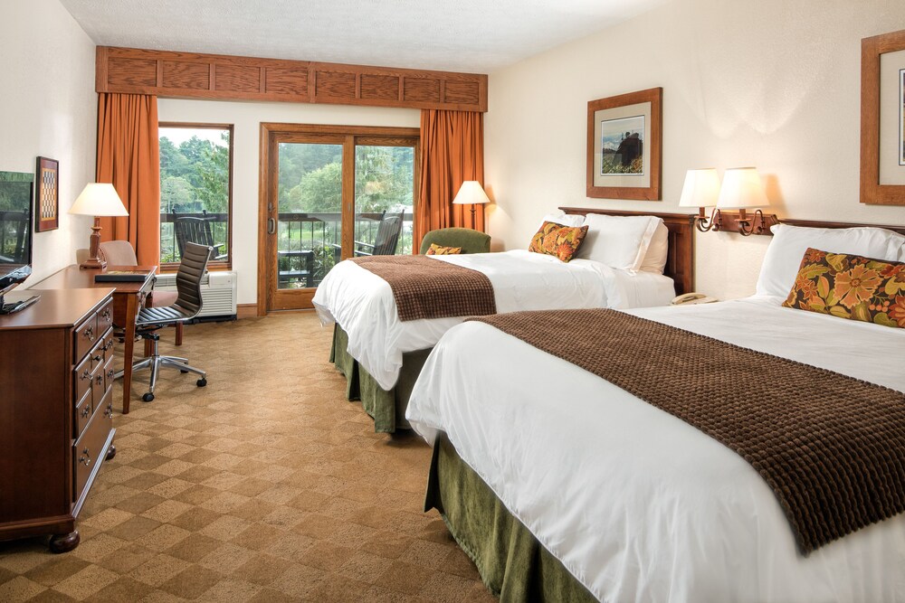 The Lodge At Chetola Resort In Boone Hotel Rates Reviews On Orbitz Featured Image