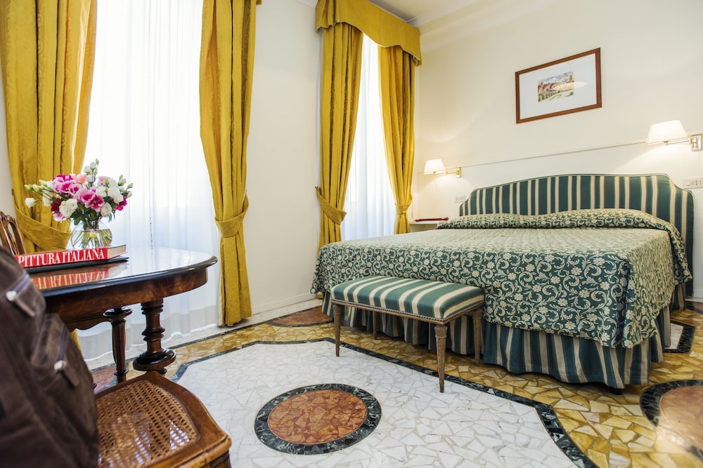 Hotel Fontanella Borghese