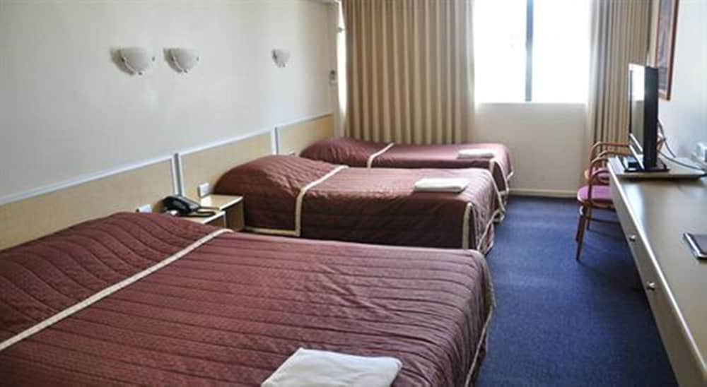 City Park Hotel
