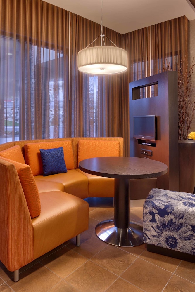 Courtyard Lehi at Thanksgiving Point