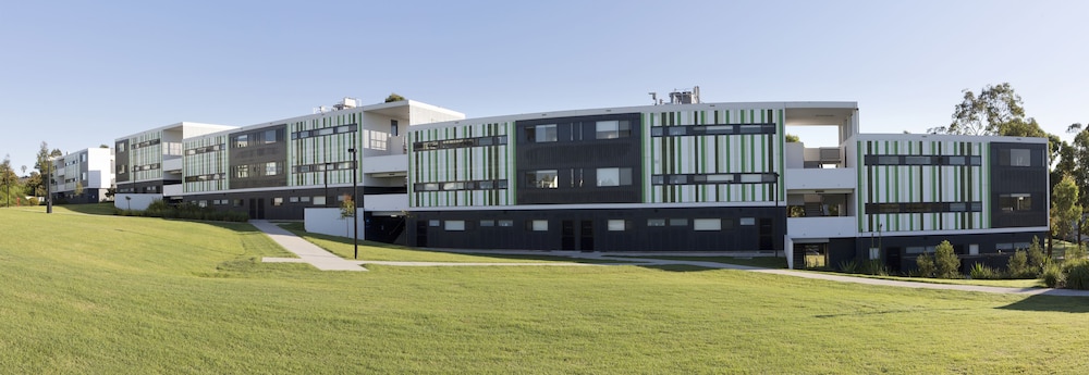 Western Sydney University Village-Campbelltown Campus