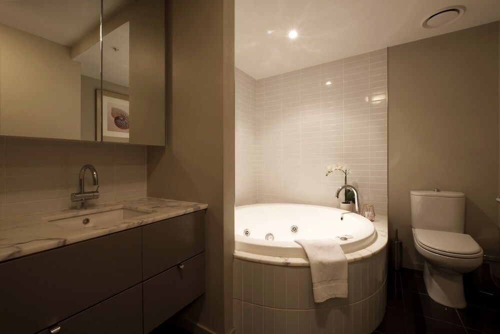 ACD Apartments